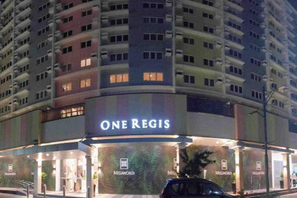 1Br With Extra Room At One Regis- Megaworld Bacolod Zewnętrze zdjęcie