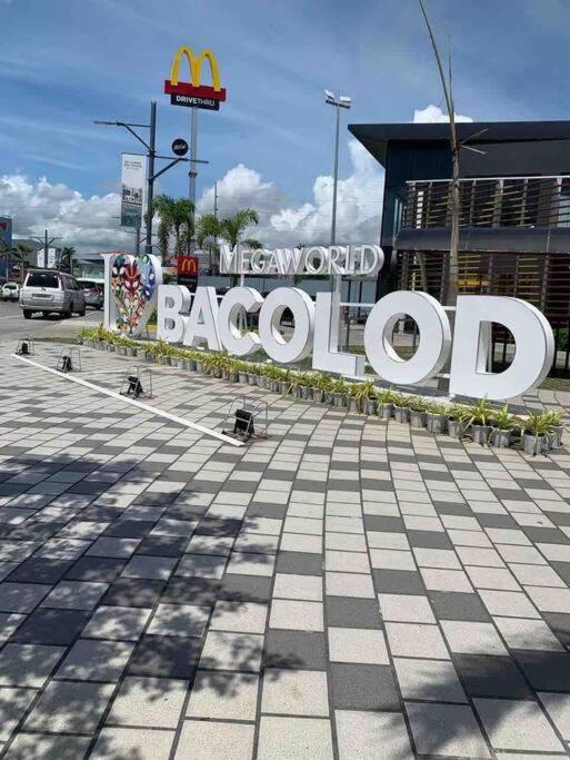 1Br With Extra Room At One Regis- Megaworld Bacolod Zewnętrze zdjęcie