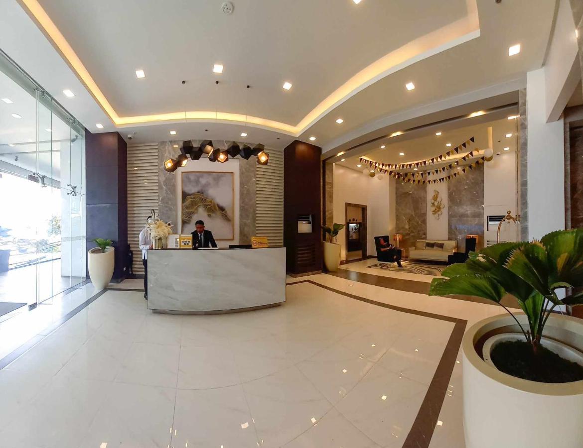 1Br With Extra Room At One Regis- Megaworld Bacolod Zewnętrze zdjęcie